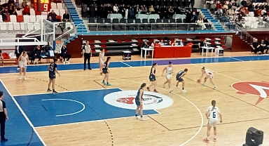 Potanın Kızçelerinden Ezici Galibiyet