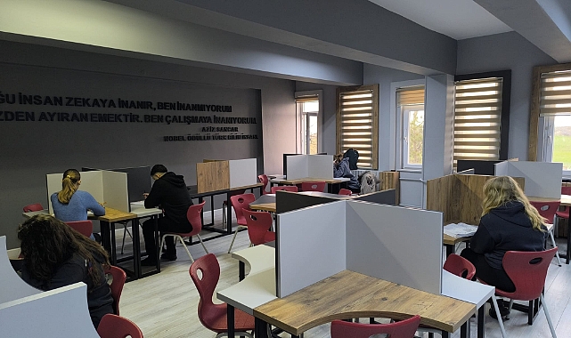 Sınava Sıkı Hazırlık; 15 Tatile Özel Ders Çalışma Kampı!