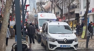 ŞOK! Evinde Ölü Bulundu