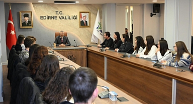 Soydaşlarımızdan Oluşan Tiyatro Topluluğu Edirne’de