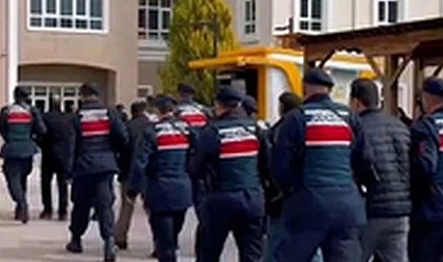 Bakan Yerlikaya, Kırklareli’ndeki Organize Suç Örgütüne Yönelik Operasyonu Duyurdu
