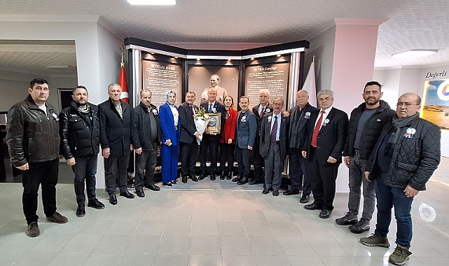 Başkan Altıntel, Defterdarlık ve Vergi Çalışanlarının Haftasını Kutladı