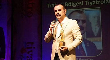 Başkan Martin ‘Türk Tiyatrosuna Katkı Ödülüne’ Layık Görüldü