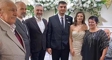 Ceren ve Reis Mutluluğa İlk Adımını Attılar