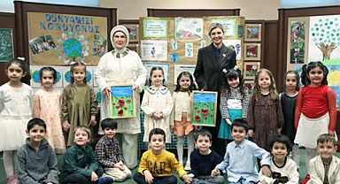 Emine Erdoğan ile Ukrayna Devlet Başkanı’nın eşi Olena Zelenska, Cumhurbaşkanlığı Millet Kütüphanesini ziyaret etti