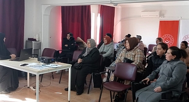 “Huzurun Mutluluğun Kaynağı Aile”