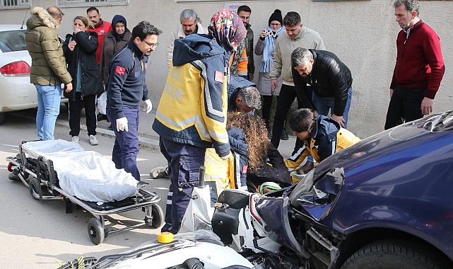 İki Kişi Motosiklet Kazasında Yaralandı, O Anlar Güvenlik Kamerasına Yansıdı