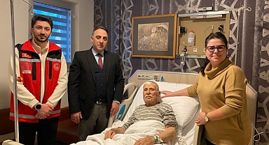 Kahraman Şehidimizin Babasına Hastanede Ziyaret
