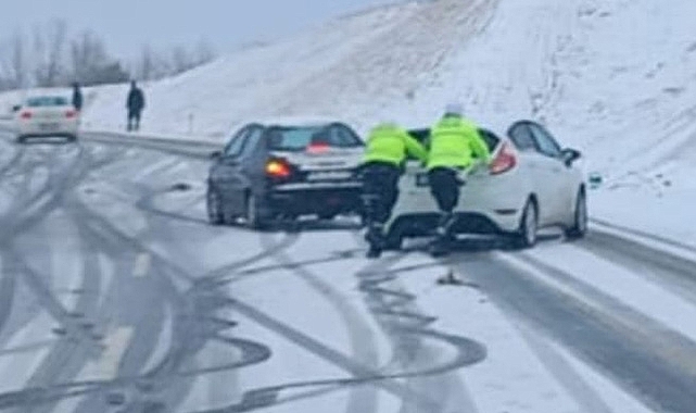 Kırklareli'nde Yolda Kalan Vatandaşlar Kurtarıldı