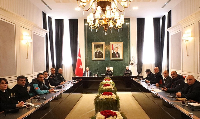 Kış Tedbirleri Kriz Yönetim Merkezi Toplandı