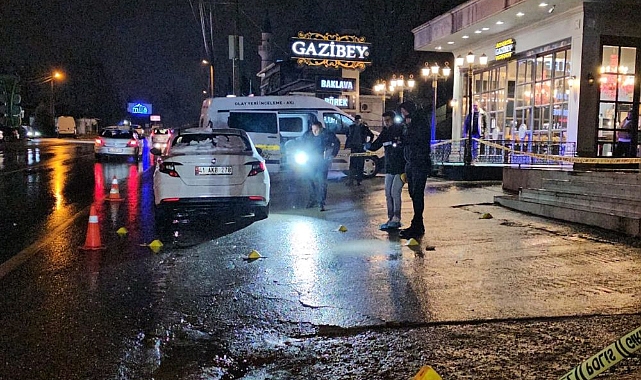ŞOK!!! Otomobile Silahlı Saldırı: 1 Ölü, 1 Yaralı