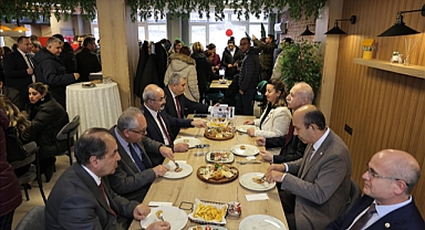 Üniversitenin Yeni Sosyal Tesisi Hizmete Girdi