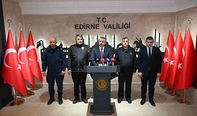 Vali Sezer,