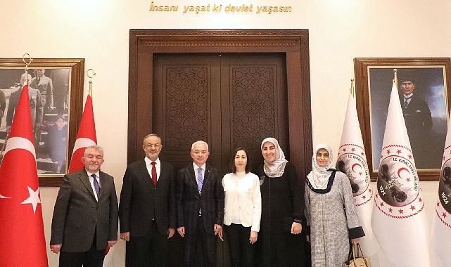 Vali Turan Misafirlerini Ağırladı