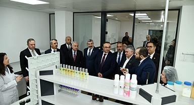 Başkan Ilık, Atak Kozmetik’in Üretim Tesislerini İnceledi