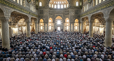 Bayram Namazı Saat Kaçta Kılınacak? (Tüm İl ve İlçeler)