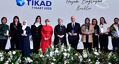 Emine Erdoğan, TİKAD’ın “Hayata Bağlayan İlmekler Projesi” tanıtım programına katıldı