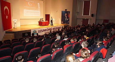 İstiklal Marşının Kabulü Kutlandı ve Milli Şairimiz Anıldı