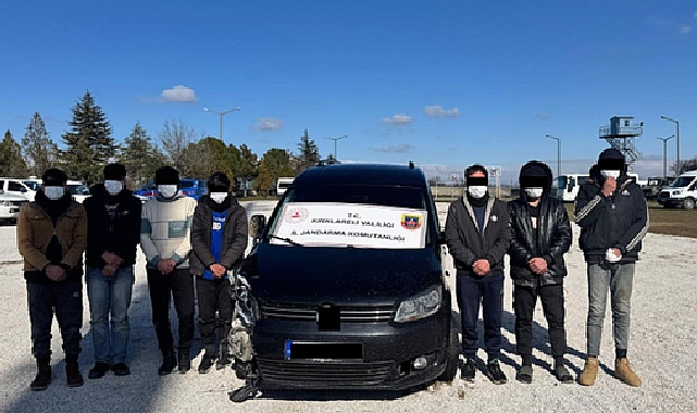 Jandarmadan Düzensiz Göçmen Operasyonu
