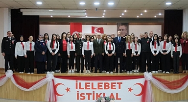 Kırklareli'nde İstiklal Marşı'nın 104. Yılı Coşkuyla Kutlandı