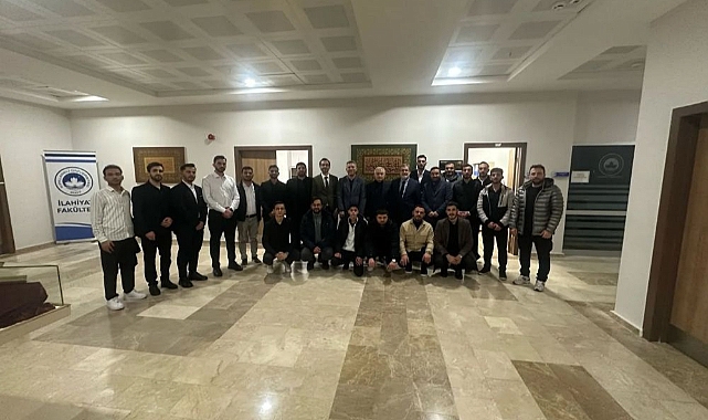 Kırklareli Valisi, İlahiyat Fakültesi Dekanı ve Öğrencilerle Bir Araya Geldi
