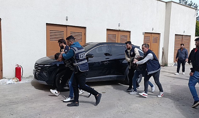Son Dakika: Sokak Ortasında Silahlı Saldırı,1 Yaralı