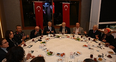 Vali Sezer Şehit Aileleri ve Gazilerle İftar Programında Buluştu
