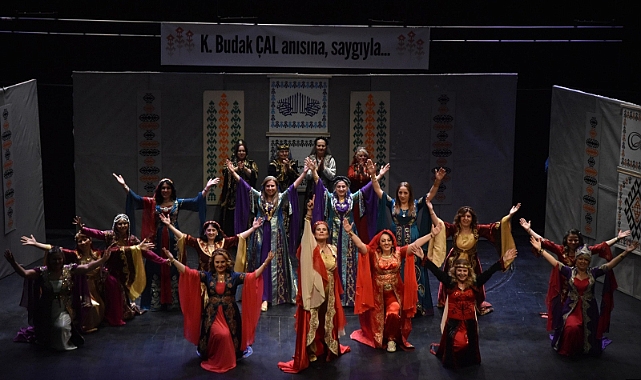 '7 Kocalı Hürmüz' sahnelendi