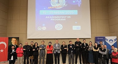 AkademikFest’25 Kapılarını Açtı: Gençlik, Bilimle Buluştu