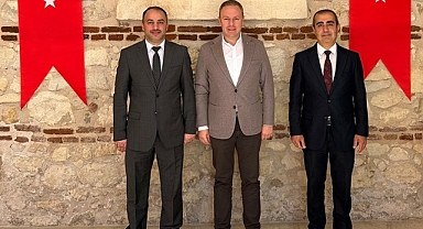 Başkan Ilık, İŞ-KUR Müdürü Babalıoğulları ve SGK Müdürü Genel’i Konuk Etti