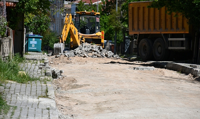 Belediye Sahada: Lüleburgaz’da Onarım Çalışmaları Sürüyor