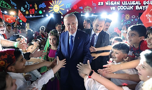 Cumhurbaşkanı Erdoğan, TRT 47. Uluslararası 23 Nisan Çocuk Şenliği'ne katıldı