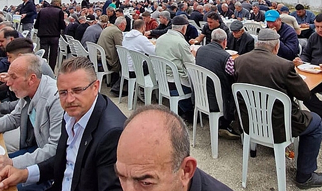 Dolhan Köyü'nde Yağmur İçin El Birliğiyle Dua Zamanı