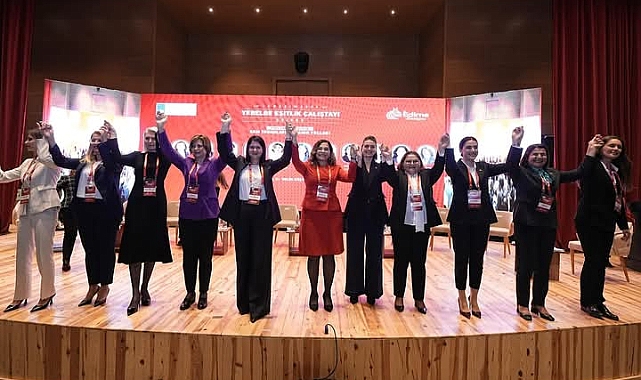 Edirne Belediye Başkanı Akın'dan 'Kadınlara Seçme ve Seçilme Hakkı Verilmesi' Mesajı