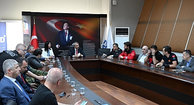 Edirne’de Acil Deprem Toplantısı; Vali Sezer Başkanlık Etti