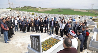 Edirne’nin Kültür Elçisi Kabri Başında Anıldı