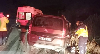 Feci Kaza: Araç Tıra Çarptı, Sürücü Öldü