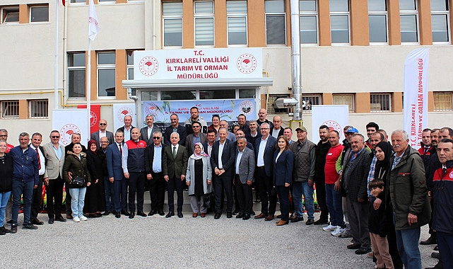 Kırklareli’de Çiftçilere Sorgum-Sudan Otu Tohumu Dağıtıldı