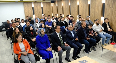 Kırklareli Ülkü Ocakları’ndan Türk Dünyası ve Türk Milliyetçiliği Semineri