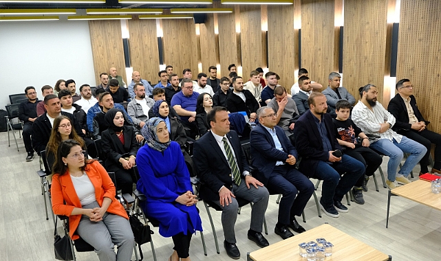 Kırklareli Ülkü Ocakları’ndan Türk Dünyası ve Türk Milliyetçiliği Semineri