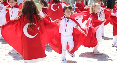 Umutlu Yarınlar Anaokulu'nda 23 Nisan Coşkusu