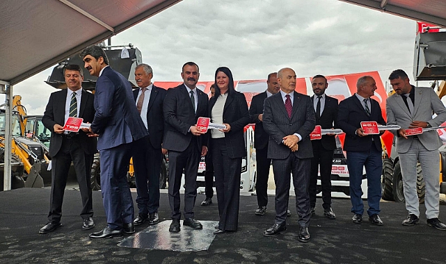 TBB’den Uzunköprü Belediyesine İş Makinesi Hibesi
