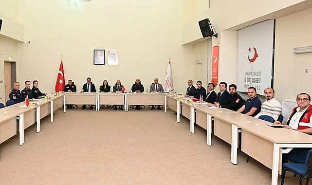 Vali Turan, Göç İdaresi Merkezinde İncelemelerde Bulundu