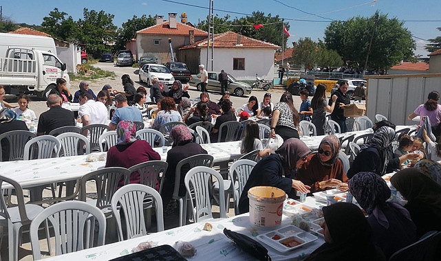 Ahmetçe'de Şükür ve Yağmur İçin Dualar Edildi