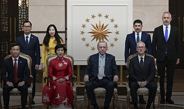 Cumhurbaşkanı Erdoğan, 5 Ülkenin Büyükelçisini Kabul Etti