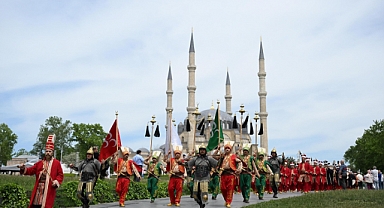 Edirne’de İstanbul’un Fethi’nin 572. Yıl Dönümü Coşkusu!