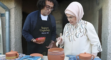Emine Erdoğan, Nevşehir’de Türk Mutfağı Haftası Kapsamında Yoğurt Mayaladı