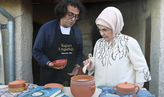 Emine Erdoğan, Nevşehir’de Türk Mutfağı Haftası Kapsamında Yoğurt Mayaladı