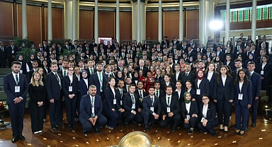“En Büyük Eserimiz Olarak Sizlere Güvenliğin, Refahın Olduğu Bir Türkiye'yi Emanet Edeceğiz”