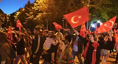 Kırklareli’de 19 Mayıs Coşkusu Gençlik Yürüyüşü ile Zirveye Taşındı
